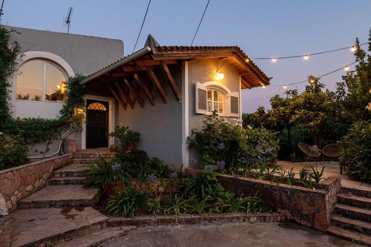 Serene Seaside Bliss - Lush & Secluded Garden Oasis Kalamata Luaran gambar